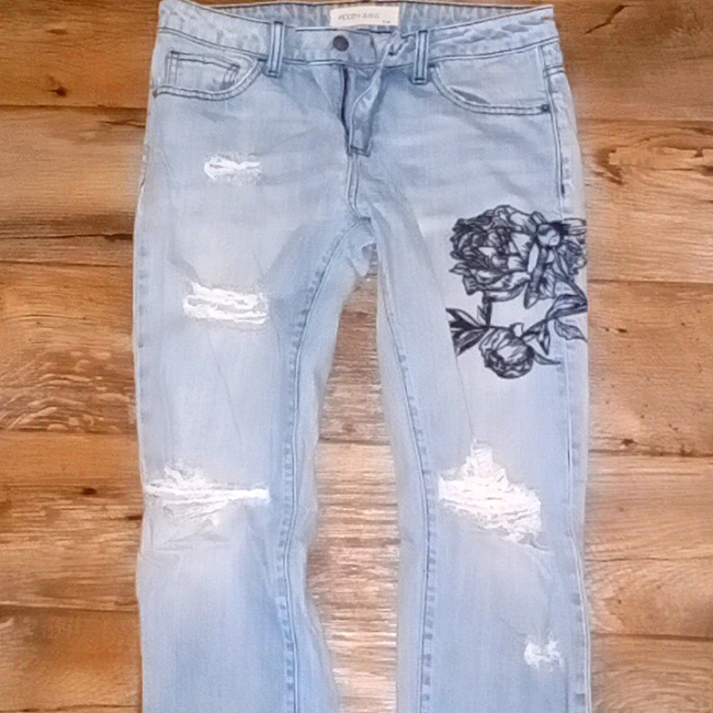 Ripped jeans